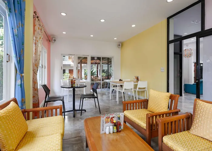 Hotel Charlie House Pin Klao 3*