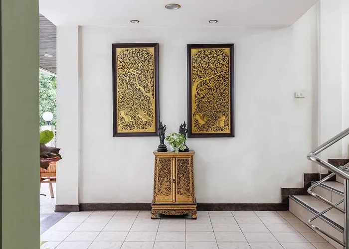 Charlie House Pin Klao 3* Bangkok