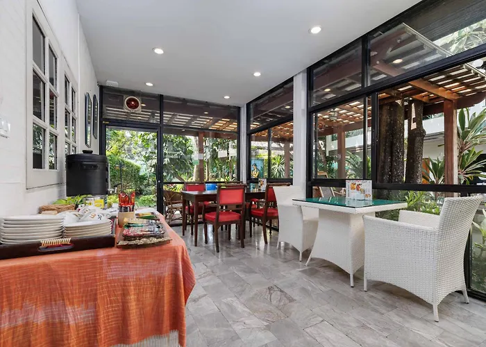 Charlie House Pin Klao 3* Bangkok