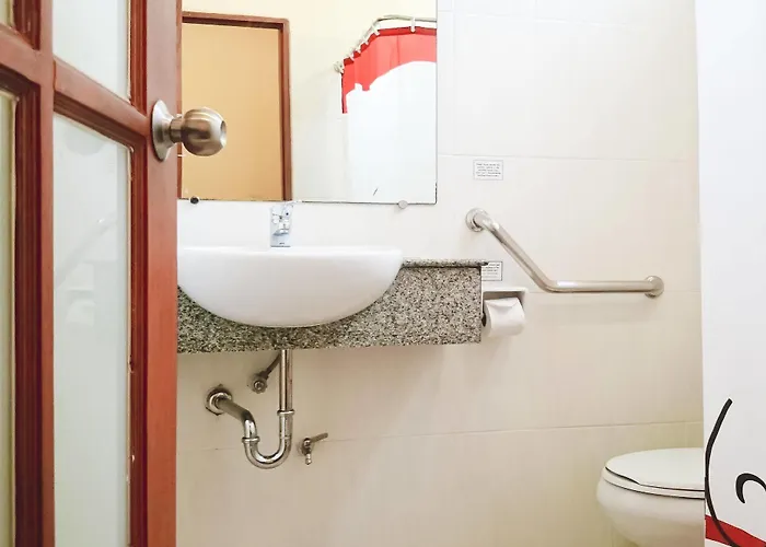 Hotel Charlie House Pin Klao Bangkok
